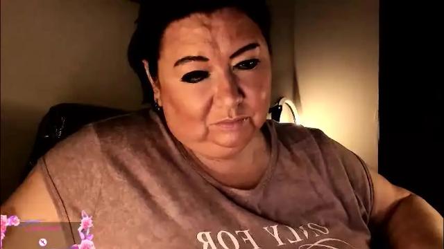 Image 8 of lovelyboobsx Stream on Chaturbate on 8 days ago