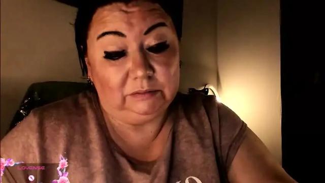 Image 4 of lovelyboobsx Stream on Chaturbate on 6 days ago