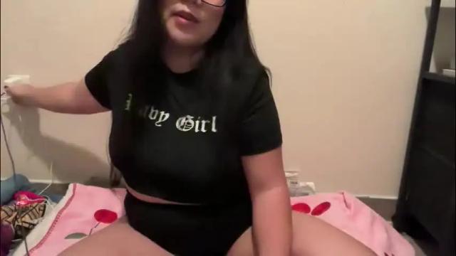 Image 2 of lovelykatiebabe Stream on Chaturbate on 19 days ago