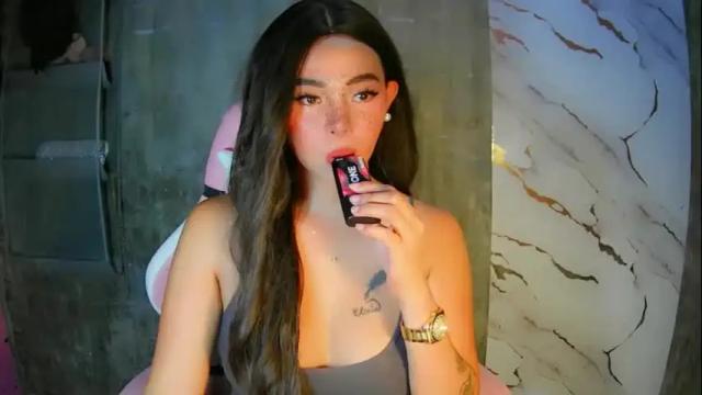 Image 3 of lovelykayleexx Stream on Chaturbate on 15 days ago