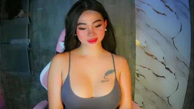 Image 7 of lovelykayleexx Stream on Chaturbate on 15 days ago