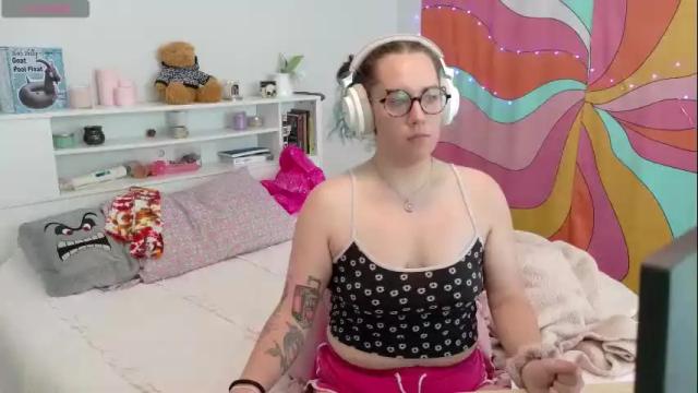Image 4 of lovelylilithxo Stream on Chaturbate on 1 month ago