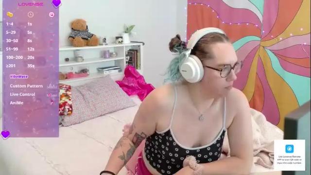 Image 6 of lovelylilithxo Stream on Chaturbate on 1 month ago