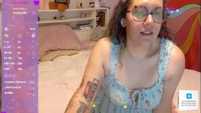Image 4 of lovelylilithxo Stream on Chaturbate on 2 months ago