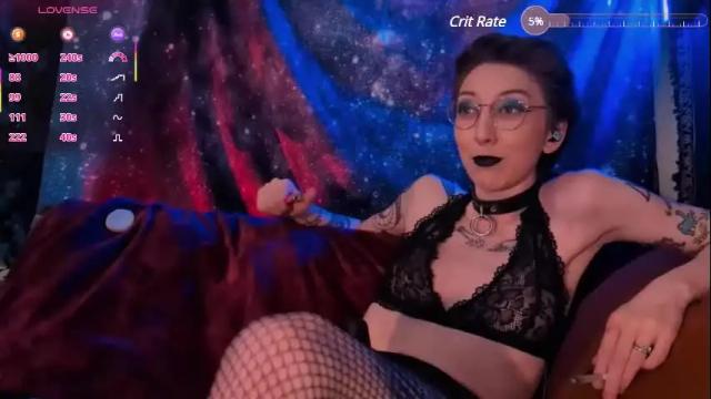 Image 12 of lovelylittlelucyy Stream on Chaturbate on 5 months ago