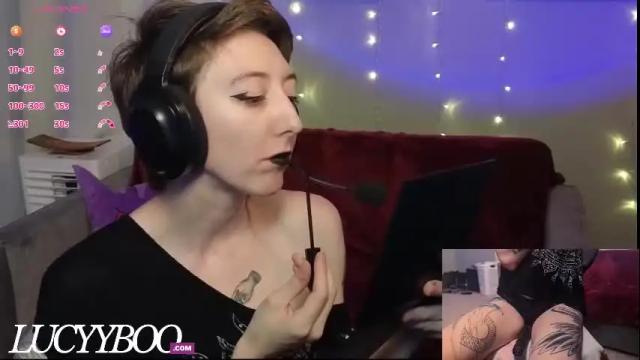 Image 2 of lovelylittlelucyy Stream on Chaturbate on 2 months ago