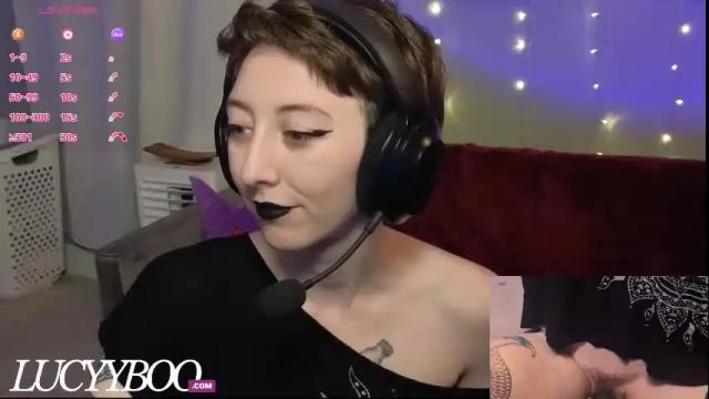 Image 6 of lovelylittlelucyy Stream on Chaturbate on 2 months ago