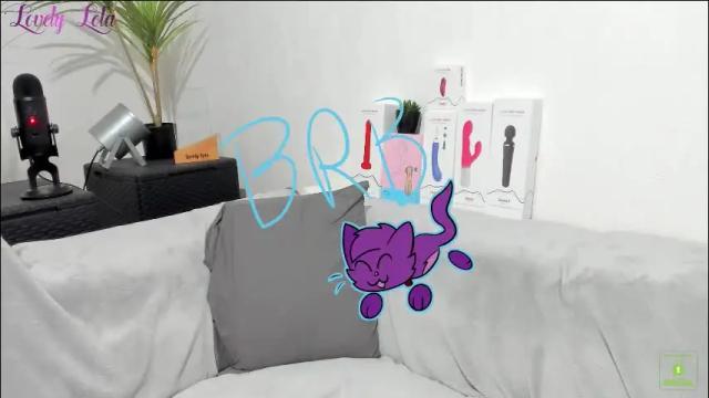 Image 10 of lovelylola_fr Stream on Chaturbate on 1 month ago