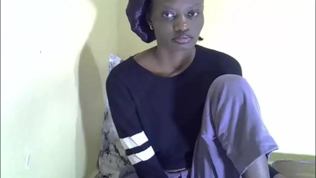 Image 4 of lovelymee2 Stream on Chaturbate on 6 days ago