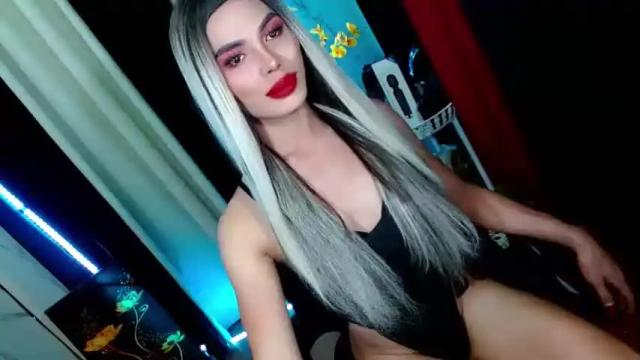 Image 7 of lovelymiss_shyna11 Stream on Chaturbate on 13 months ago