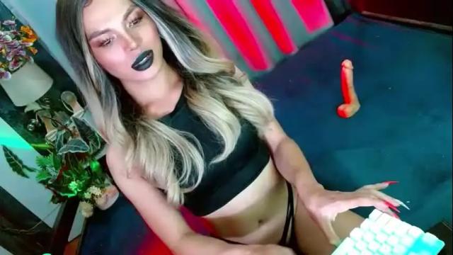 Image 12 of lovelymiss_shyna11 Stream on Chaturbate on 23 days ago