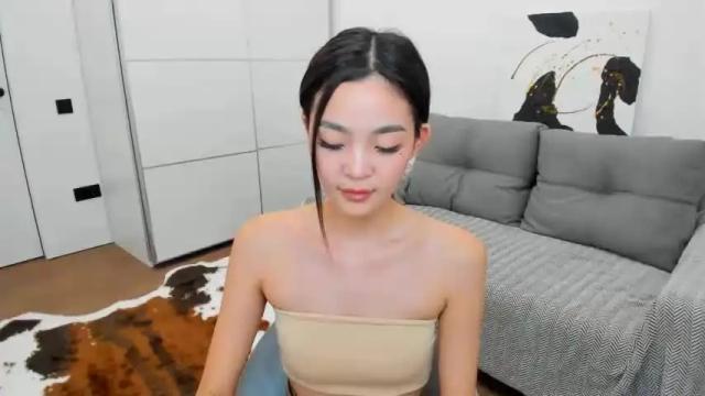 Image 6 of lovelynightt Stream on Chaturbate on 17 months ago