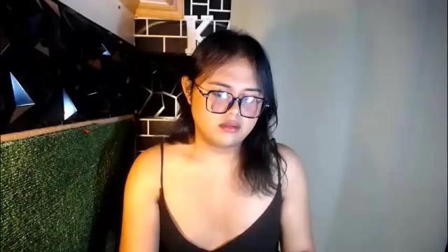 Image 3 of lovelypinaychubsx Stream on Chaturbate on 2 months ago