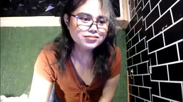 Image 7 of lovelypinaychubsx Stream on Chaturbate on 1 month ago
