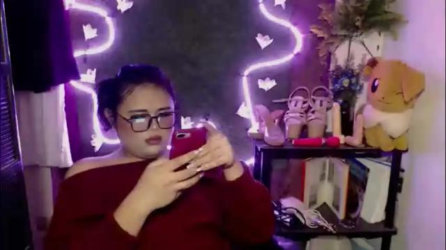 Image 12 of lovelypinaychubsx Stream on Chaturbate on 10 days ago