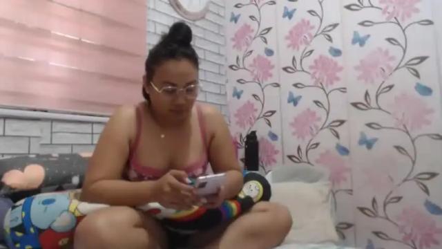 Image 7 of lovelyquey Stream on Chaturbate on 12 months ago