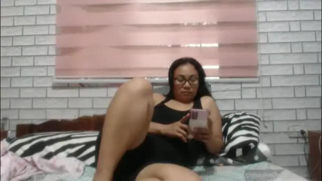 Image 8 of lovelyquey Stream on Chaturbate on 2 months ago