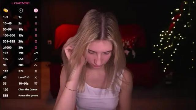 Image 7 of lovelyspacee Stream on Chaturbate on 6 days ago