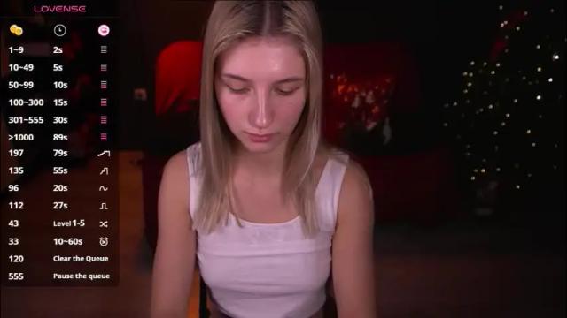 Image 8 of lovelyspacee Stream on Chaturbate on 6 days ago