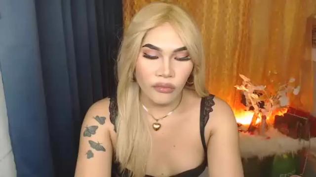 Image 2 of lovelysugar18 Stream on Chaturbate on 12 months ago