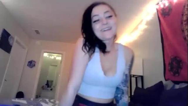 Image 11 of lovelyycharlotte Stream on Chaturbate on 15 months ago