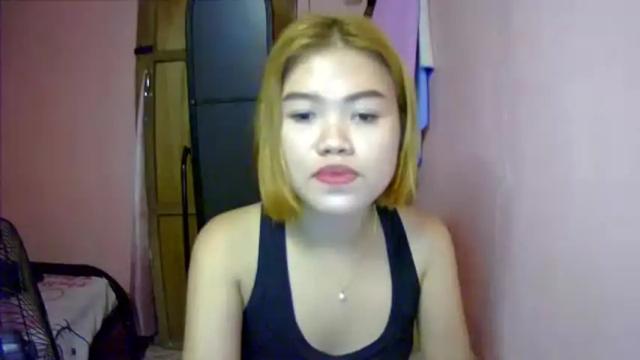 Image 3 of lovemae352295 Stream on Chaturbate on 2 days ago