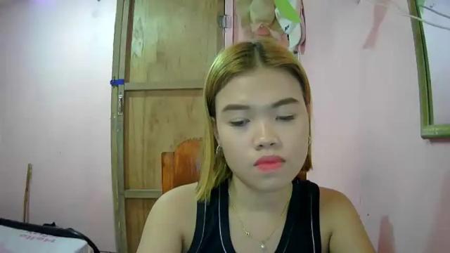 Image 6 of lovemae352295 Stream on Chaturbate on 2 months ago