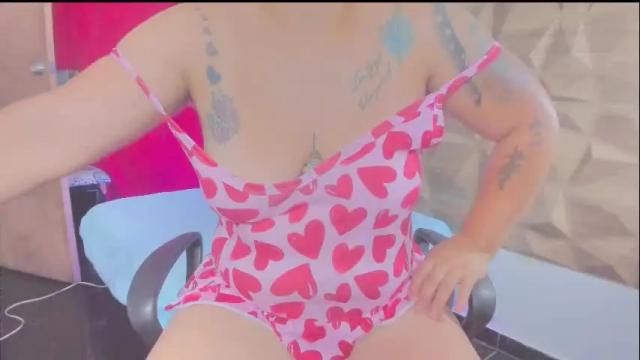 Image 2 of lovemily27 Stream on Chaturbate on 7 days ago