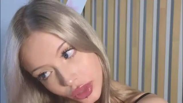 Image 11 of lovendy Stream on Chaturbate on 4 months ago