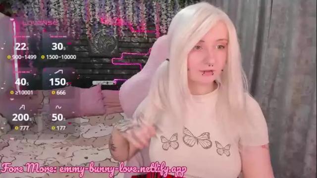 Image 6 of lover_emmy Stream on Chaturbate on 5 months ago