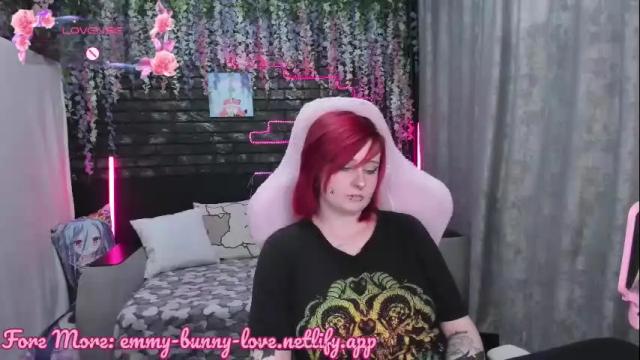 Image 7 of lover_emmy Stream on Chaturbate on 4 months ago