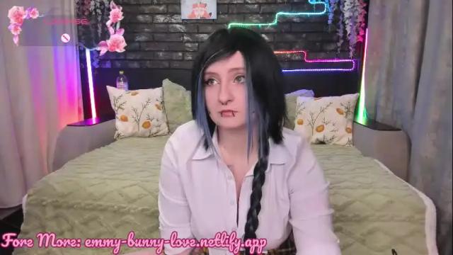 Image 2 of lover_emmy Stream on Chaturbate on 3 months ago