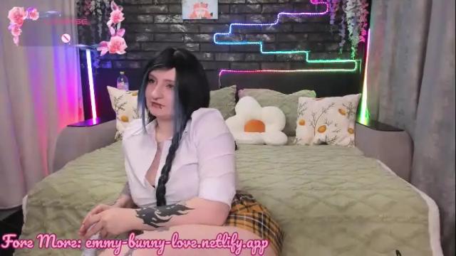 Image 3 of lover_emmy Stream on Chaturbate on 3 months ago