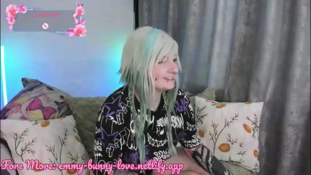 Image 8 of lover_emmy Stream on Chaturbate on 2 months ago