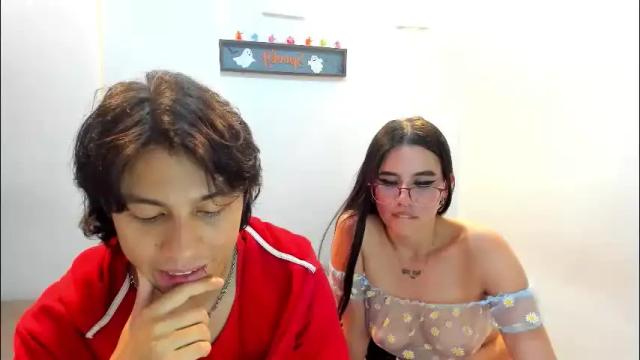 Thumbnail 1, lovers_clover_x's Stream at Chaturbate, 2 months ago