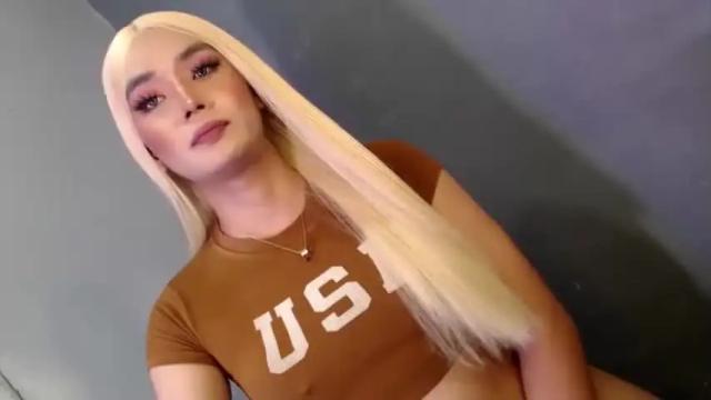 Image 7 of lovers_moon22 Stream on Chaturbate on 13 months ago