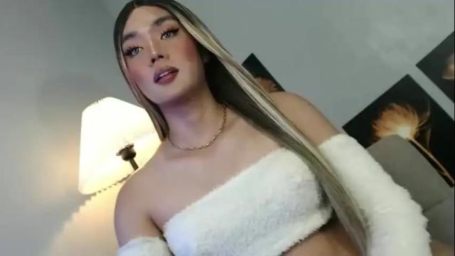 Image 2 of lovers_moon22 Stream on Chaturbate on 2 days ago