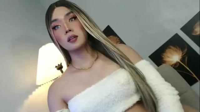 Image 4 of lovers_moon22 Stream on Chaturbate on 1 month ago