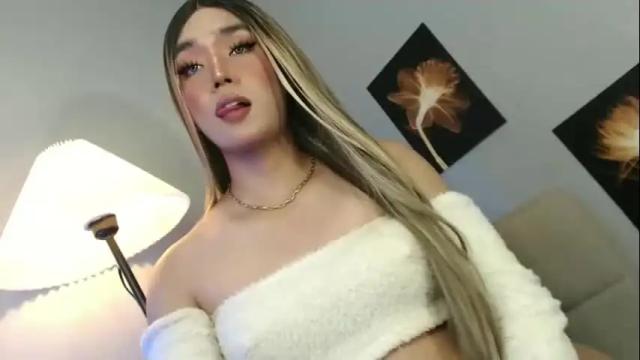 Image 8 of lovers_moon22 Stream on Chaturbate on 1 month ago