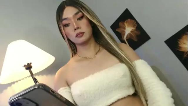 Image 8 of lovers_moon22 Stream on Chaturbate on 24 days ago
