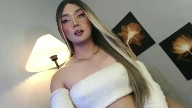 Image 7 of lovers_moon22 Stream on Chaturbate on 14 days ago