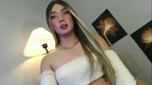 Image 11 of lovers_moon22 Stream on Chaturbate on 12 days ago