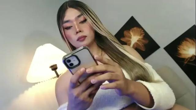 Image 8 of lovers_moon22 Stream on Chaturbate on 11 days ago