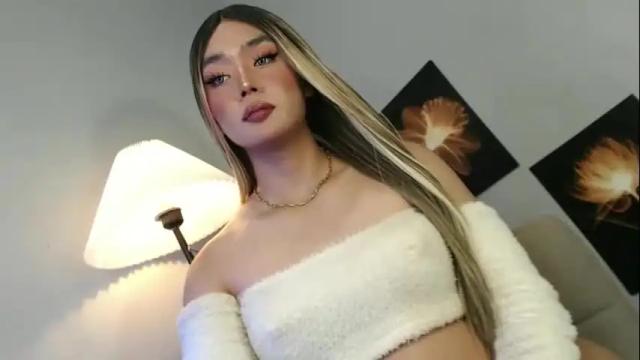 Image 3 of lovers_moon22 Stream on Chaturbate on 10 days ago