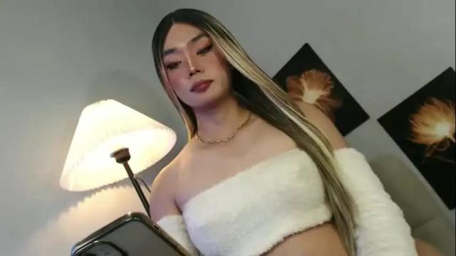 Image 4 of lovers_moon22 Stream on Chaturbate on 10 days ago