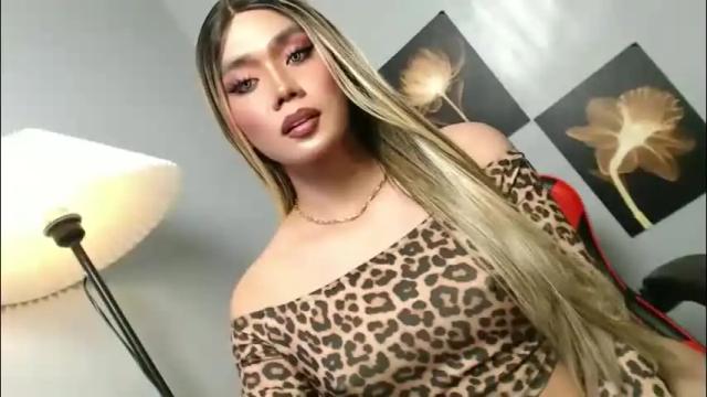 Image 8 of lovers_moon22 Stream on Chaturbate on 1 month ago