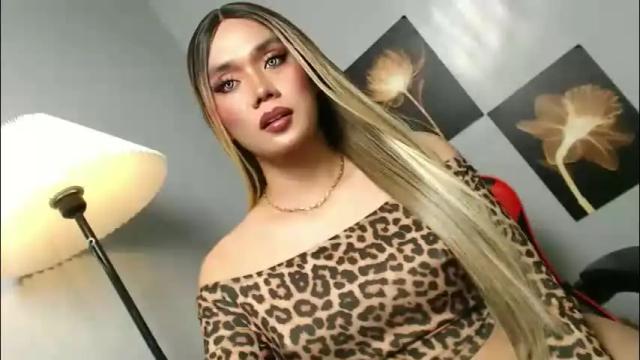 Thumbnail 3, lovers_moon22's Stream at Chaturbate, 1 month ago