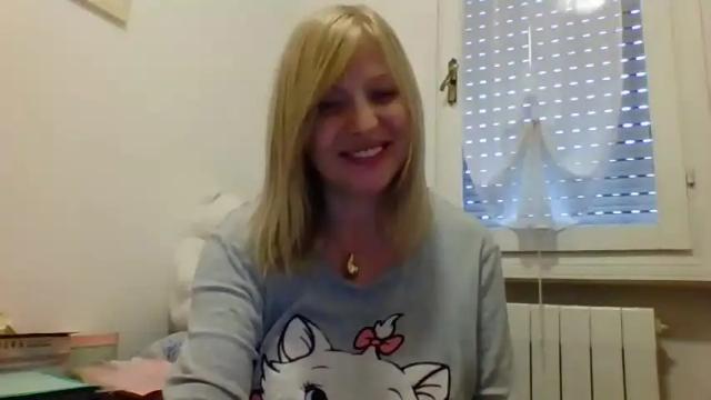 Image 11 of lovestar544963 Stream on Chaturbate on 12 months ago