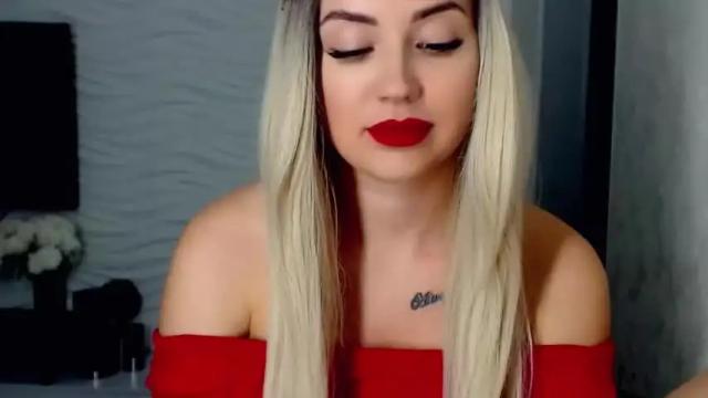 Image 4 of loveydovey88 Stream on Chaturbate on 21 months ago