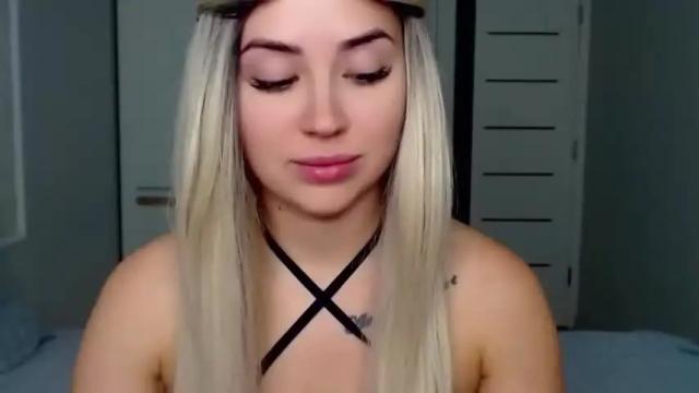 Image 4 of loveydovey88 Stream on Chaturbate on 21 months ago